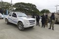 Ecuadorian police reinforce their presence in the area where a bus with Spaniards was shot at