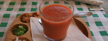 We asked science if it's healthy to eat gazpacho every day in the summer. This is what we found out