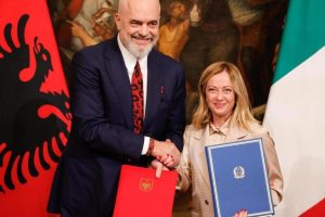 Albanian Prime Minister Edi Rama has signed an agreement to create two reception centres for migrants in the Balkan country together with his Italian counterpart Giorgia Meloni.