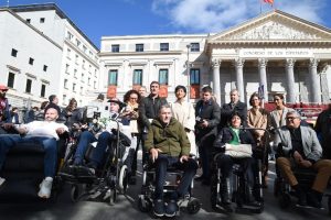 Members of various ALS patient associations, at the presentation of the Bill, prepared by ALS entities, in the Plaza de las Cortes, in October