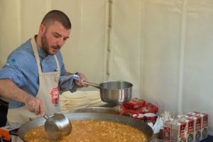 Grupo Gallo's new natural seafood broth takes centre stage at the 63rd Sueca International Valencian Paella Competition