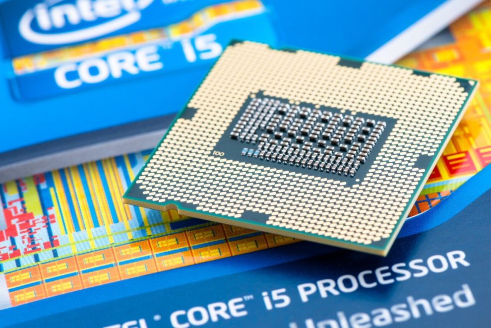 Intel postpones plans to build factories in Germany and Poland