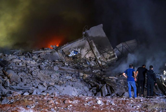 Destroyed buildings after Israeli bombing of Hezbollah headquarters