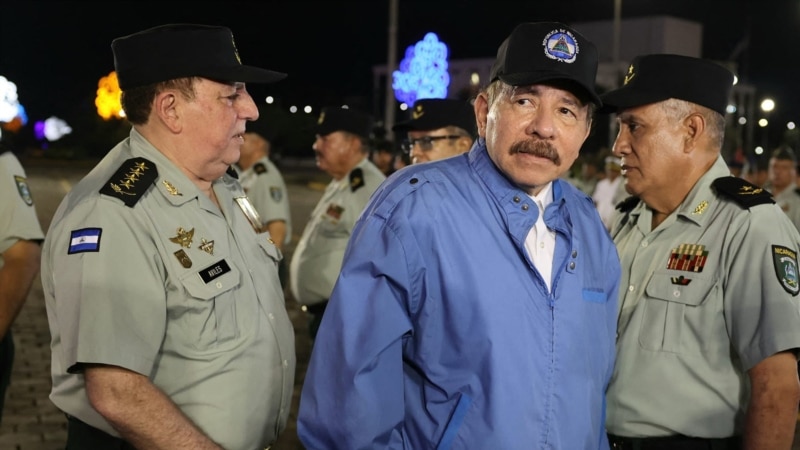 Nicaragua releases 135 political prisoners, including 13 missionaries