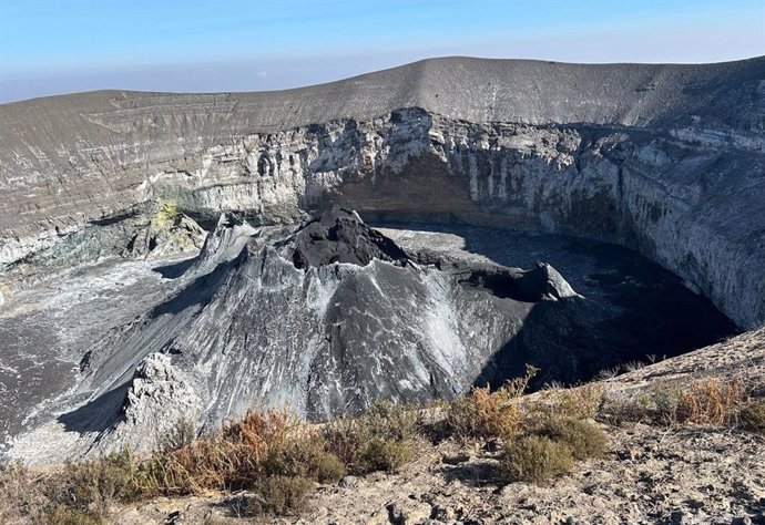 Ol Doinyo Lengai is an active volcano in Tanzania that expels very fluid lava, which looks like black oil or brown foam. When it cools, the lava turns white.