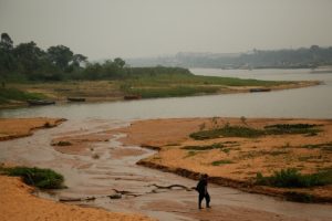 South American rivers reach historic lows due to the impact of drought in Brazil