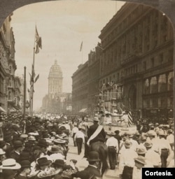 This stereoscopic card shows Market St., northeast of Powell St. in San Francisco, California, during the 1906 Labor Day parade. Prints and Photographs Division, US Library of Congress.