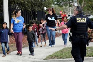 A lawsuit alleges that the US government withholds 300 million unreturned bail bonds to immigrants