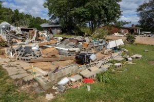 Biden visits areas devastated by Hurricane Helene in North Carolina this Wednesday