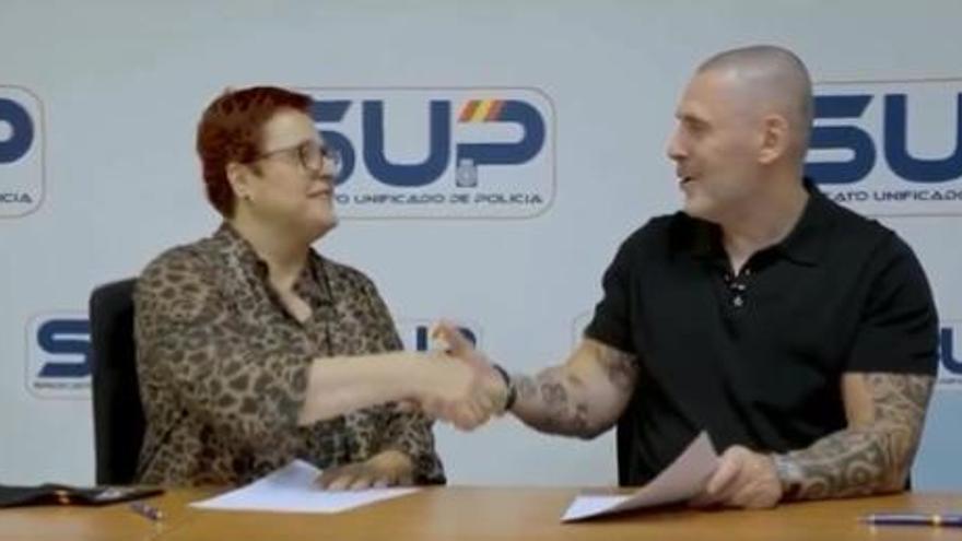 The Unified Police Union signs an agreement with Desokupa "self defense training" for 30,000 police officers