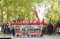 Hundreds of people march in Valladolid against the closure of the Bimbo factory