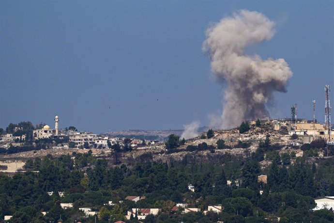 Smoke after a bombing on the border between Israel and Lebanon