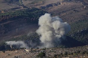 Column of smoke after a bombardment by the Israeli Army against the town of Rayhan, in Lebanon (file)