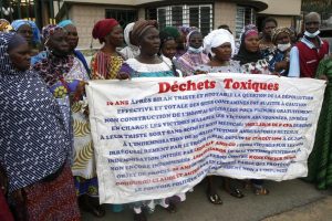 Ivory Coast: victims of toxic waste spill continue to demand justice