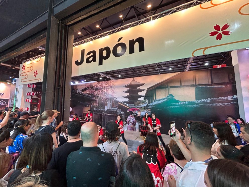 Japan promoted sumo at the International Tourism Fair in Buenos Aires