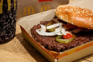 McDonald's blames onion supplier for bacterial outbreak in its burgers