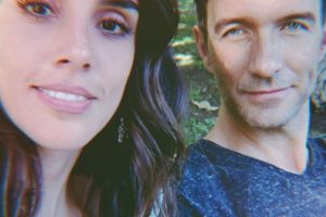 Sandra Echeverría and Leonardo de Lozanne celebrate their tenth wedding anniversary