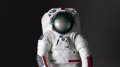 The astronauts who will return to the Moon will wear suits designed by Prada: "Houston, we have a new space suit"