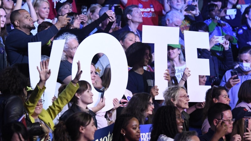 Trump and Harris seek votes in North Carolina in the final stretch of the election