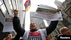 Venezuelan Consulate in New York deteriorated and abandoned