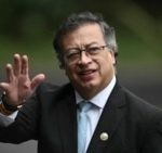 The president of Colombia, Gustavo Petro, greets his arrival at the inauguration ceremony of the elected president of Mexico, Claudia Sheinbaum.