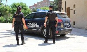 A woman arrested for trying to suffocate her 6-year-old daughter with a cushion at her home in Palma