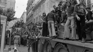 Celeste Caeiro, the woman whose gesture gave its name to the Carnation Revolution, dies at 91