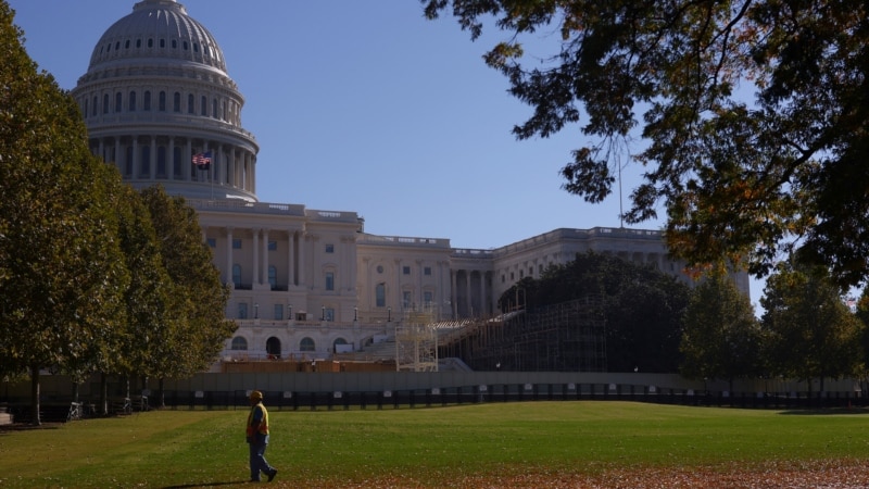 Daylight saving time is coming to an end in the US. Energy savings or changing habits?