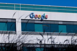 Google workers ask for protection against possible sale of Chrome