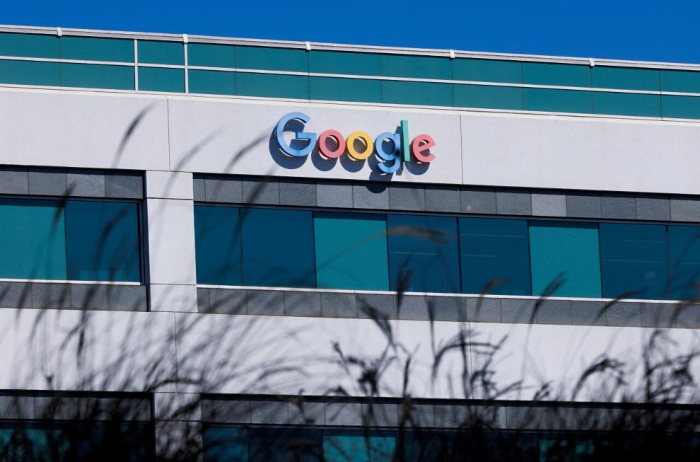 Google workers ask for protection against possible sale of Chrome