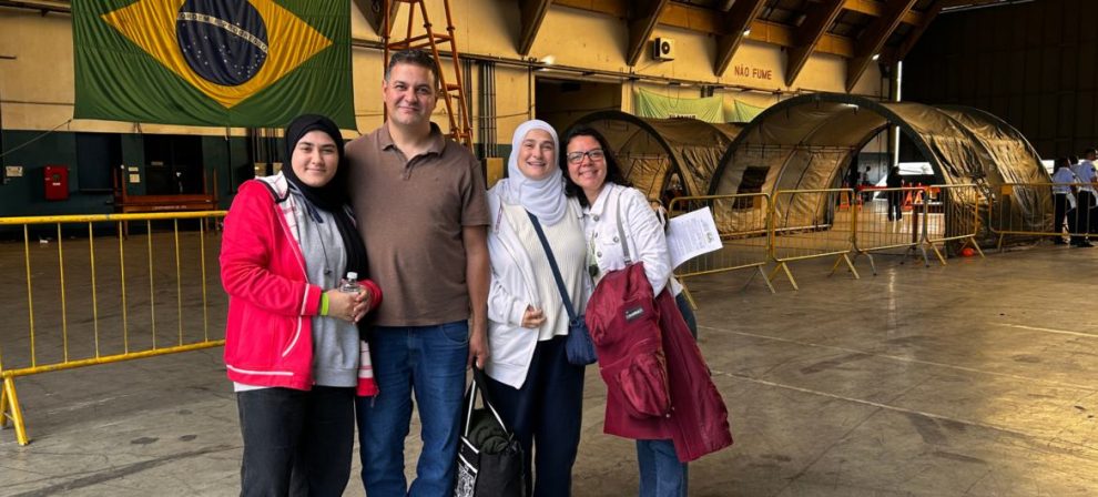 Mona Houssami (second from right), who lived in Lebanon for 15 years, reunites with her family in Brazil.