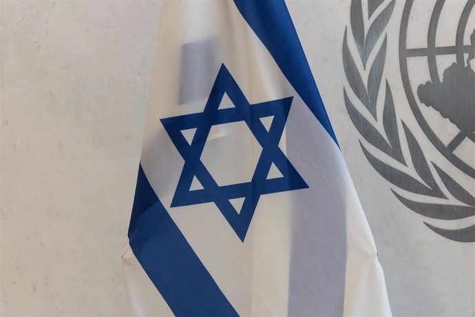 Archive - Israeli flag at the UN headquarters in New York (archive)