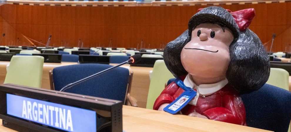 The Argentine character Mafalda visits the United Nations.