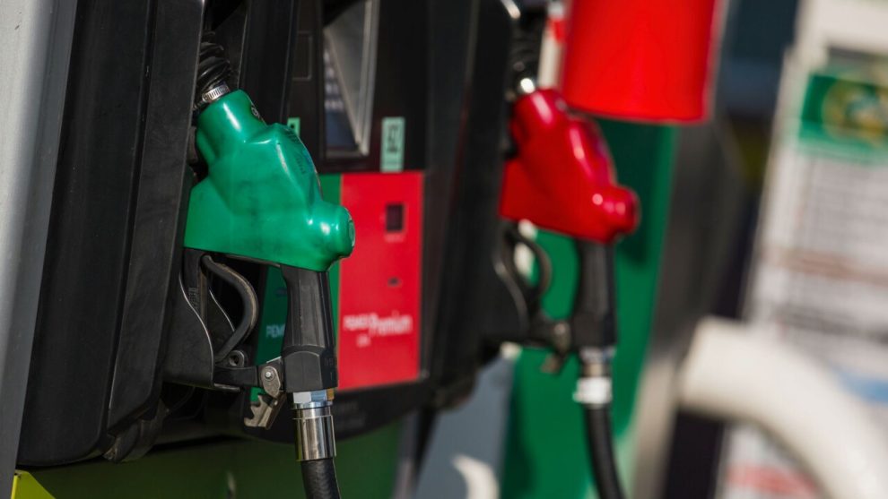 Magna gasoline continues without stimulus to the IEPS