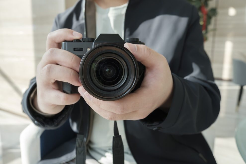 Mirrorless cameras, the device that reborn the photography industry