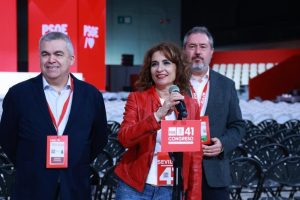 The PSOE reaches its 41st Congress with one eye on Sánchez's continuity and the other on the courts