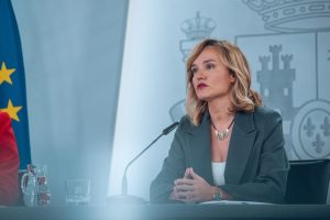 The Government criticizes the "irresponsibility" of the PP for its campaign against Ribera: "Feijóo projects his lack of leadership inside and outside of Spain"