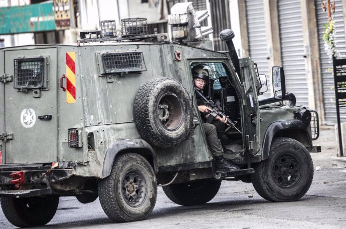 Archive - Israeli Army in the West Bank