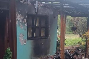 The house of the director of the Land Restitution Unit is set on fire: what is known