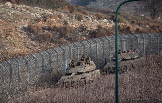 Israeli forces in the Golan Heights buffer zone