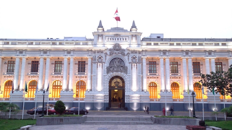 Congress and Prosecutor's Office in Peru investigate complaints about a prostitution network in the Legislature