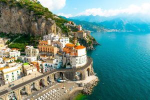 With scenes like this along Italy's Amalfi Coast, it's no wonder some Americans want to consider moving. Credit: Artur Debat/Moment RF/Getty Images