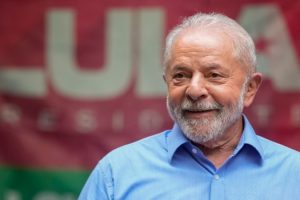 Lula is recovering in the ICU after surgery to drain brain hemorrhage, hospital reports