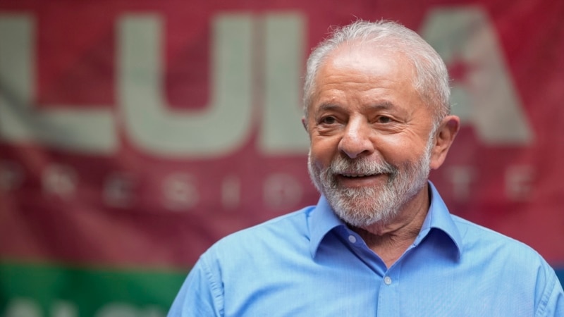 Lula is recovering in the ICU after surgery to drain brain hemorrhage, hospital reports