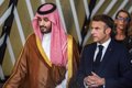 Macron arrives in Riyadh and signs a strategic partnership agreement with Bin Salmán