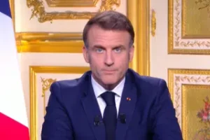 Macron meets with all political groups except Le Pen and Mélenchon to remove France from the "anti-republican" clamp