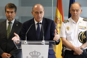 The Police proposed giving residence to the author of a hoax about Pablo Iglesias for his contribution to the security of Spain