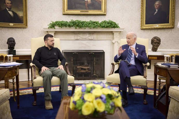 File - Volodimir Zelensky and Joe Biden.