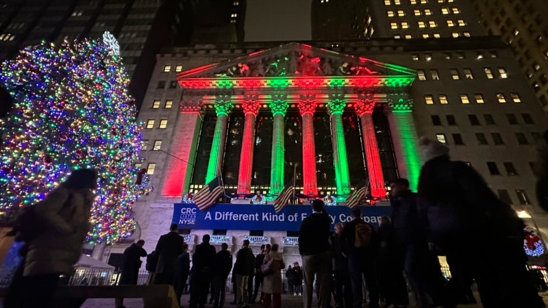 Trump will ring the New York Stock Exchange bell for the first time