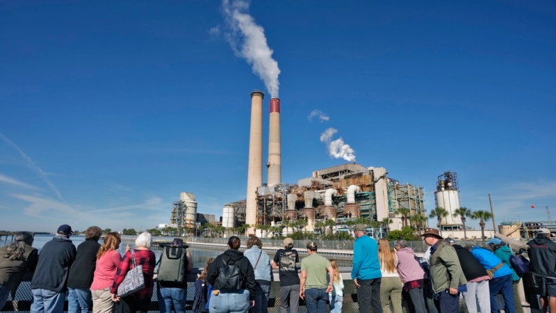 Young activists take on government agency in Florida climate lawsuit